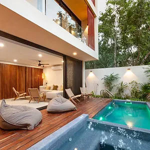 aru-luxury-condos.quintano-roohotels.com/